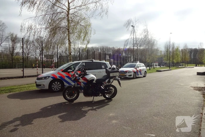 Twee aanhoudingen na aantreffen vuurwapen