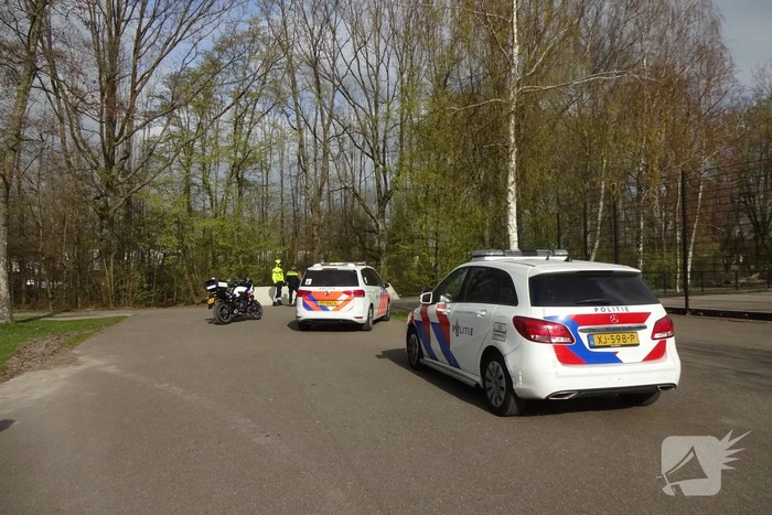 Twee aanhoudingen na aantreffen vuurwapen