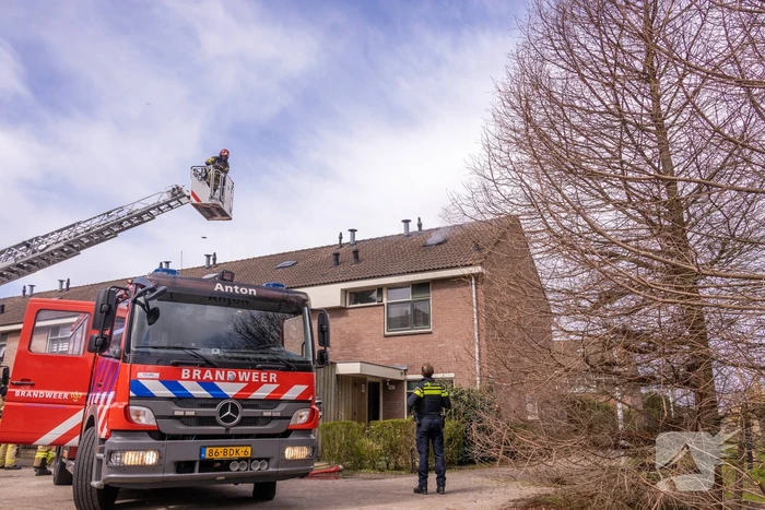 Bewoner aangehouden na brand op zolder