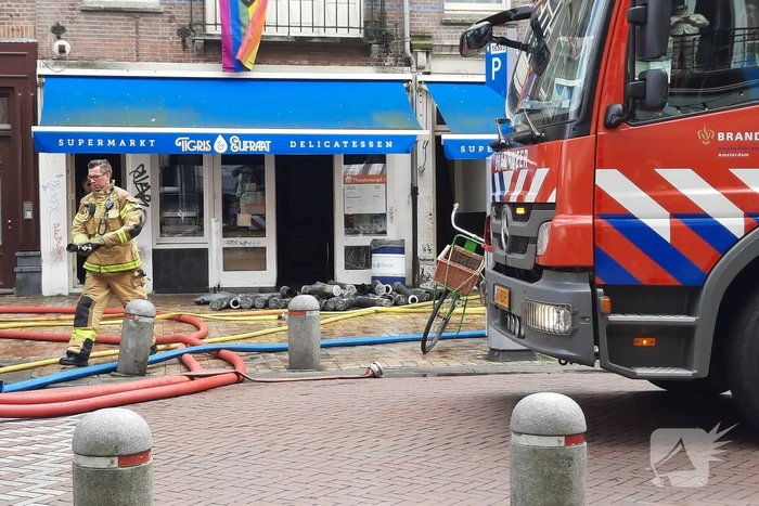 Gewonde bij hevige brand in horecazaak