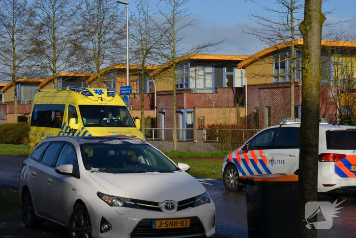 Fietser gewond bij botsing met auto