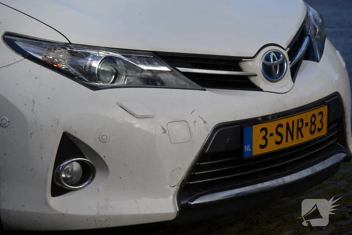 Fietser gewond bij botsing met auto
