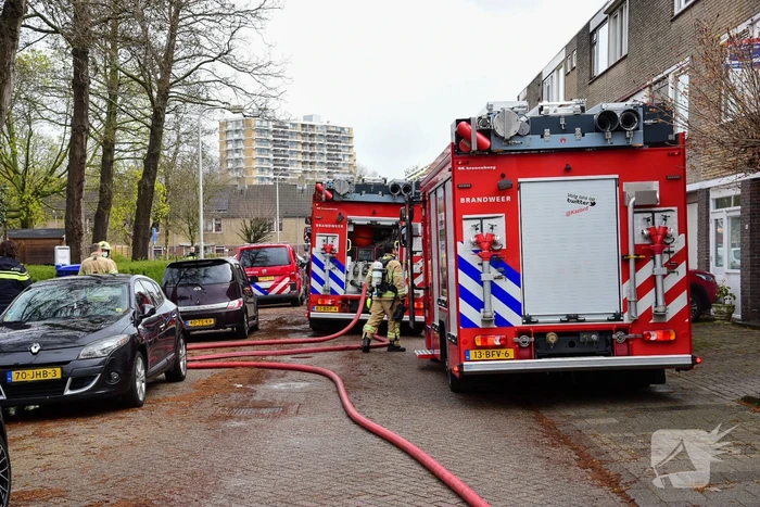 Slaapkamer compleet verwoest door uitslaande brand