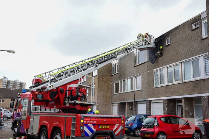 Slaapkamer compleet verwoest door uitslaande brand