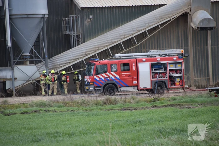 Veel rookontwikkeling bij brand in houtbedrijf