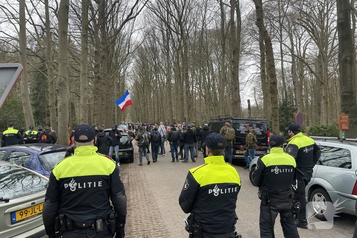 Demonstratie Kasteel Groeneveld tegen coronabeleid