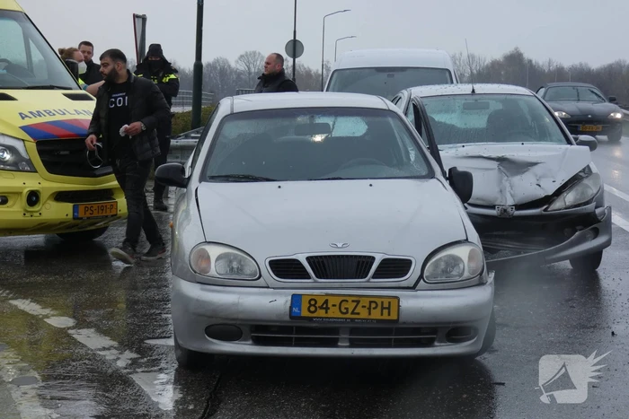 Veel schade bij ongeval met meerdere voertuigen