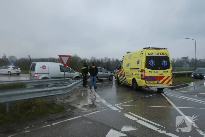 Veel schade bij ongeval met meerdere voertuigen