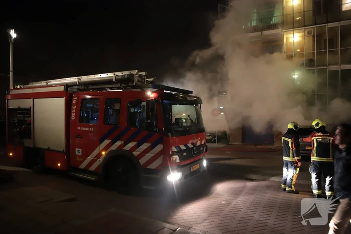 Auto gaat in vlammen op