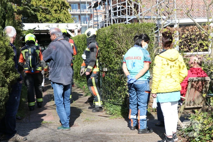 Persoon gewond bij brand in garage
