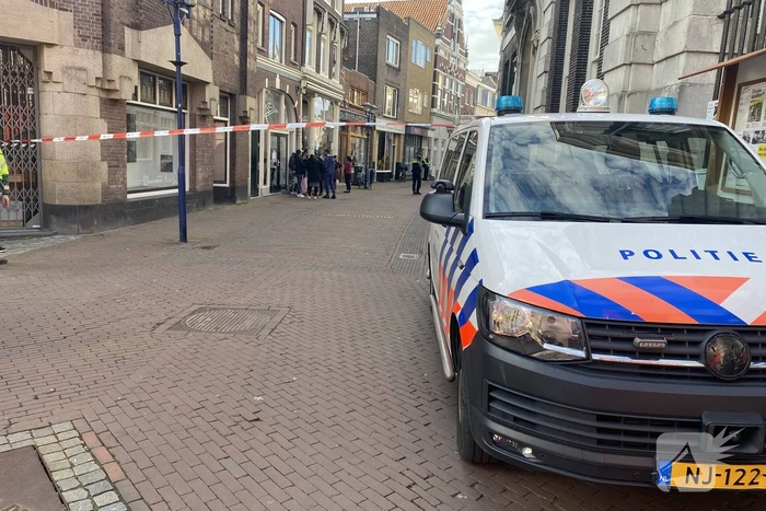 Persoon gewond na steekincident in woning