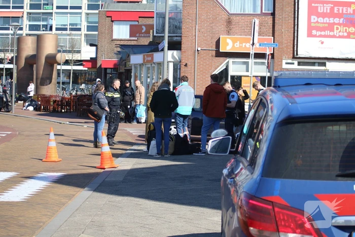 Scooterrijdster gewond bij verkeersongeval