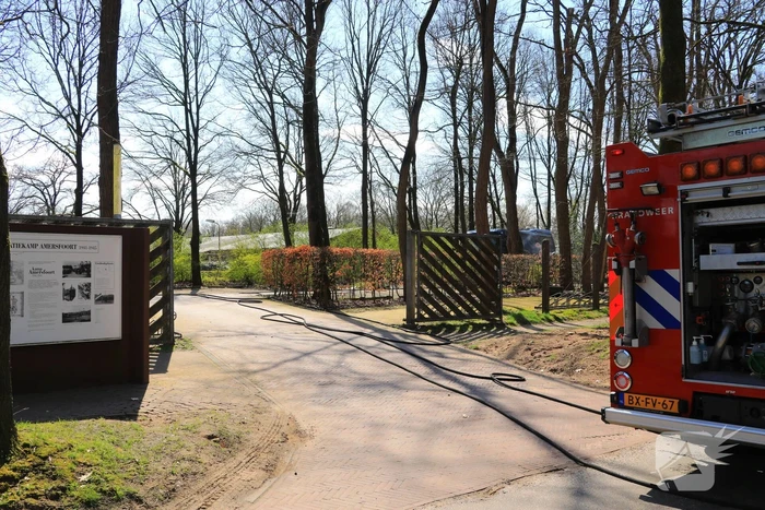 Toeringcar zwaar beschadigd door brand