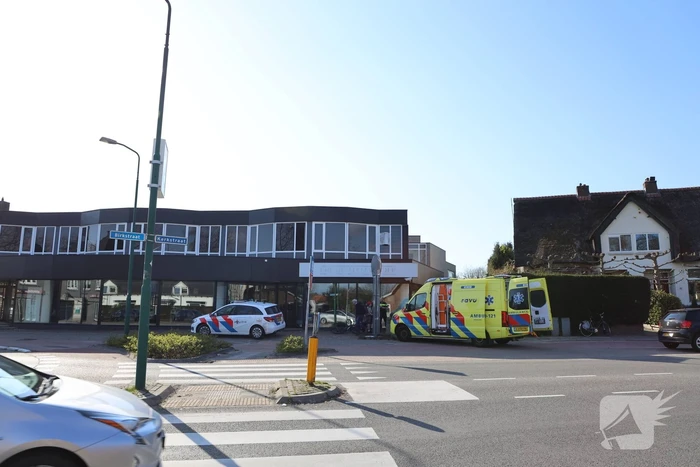 Fietser gewond bij botsing met auto