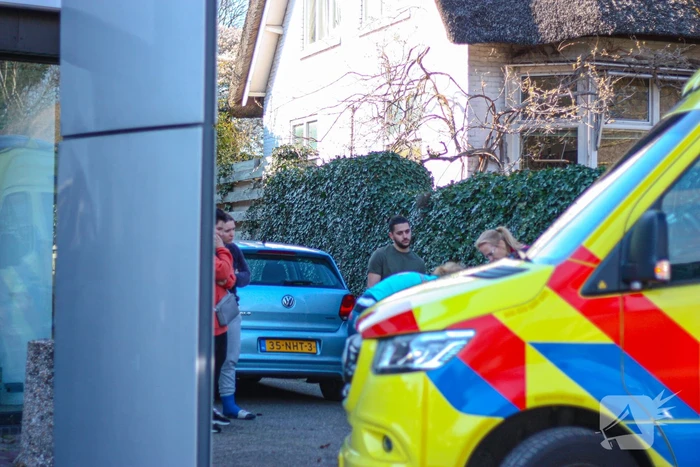 Fietser gewond bij botsing met auto