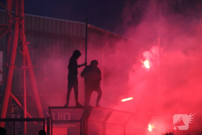 Honderden fans op straat na promotie SC Cambuur