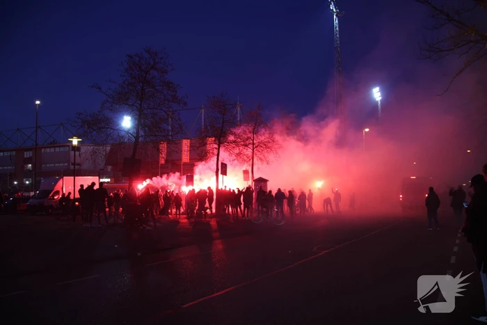 Honderden fans op straat na promotie SC Cambuur