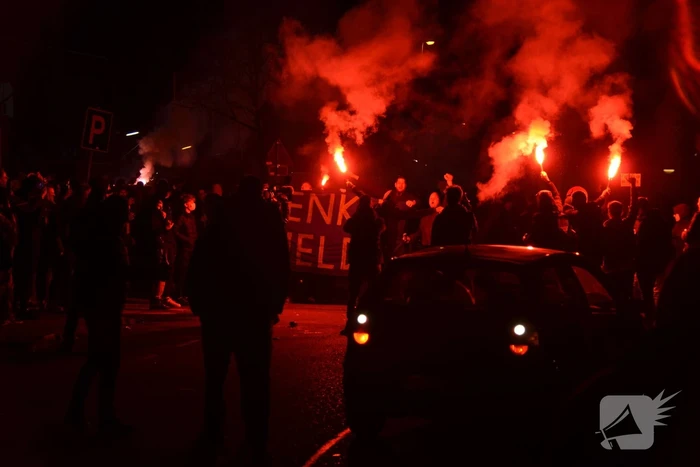 Honderden fans op straat na promotie SC Cambuur