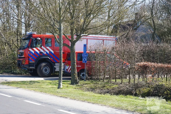 Brand in carport bij vakantiewoning