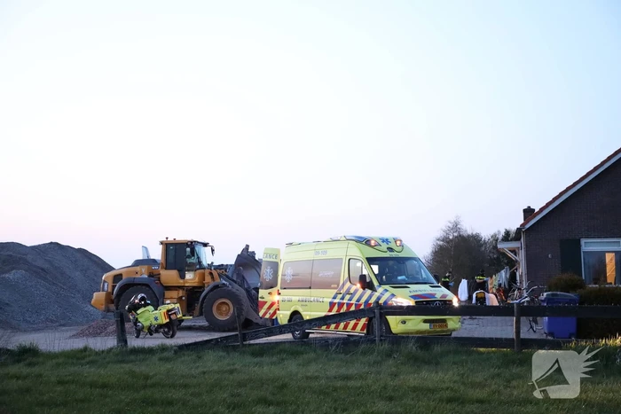 Traumahelikopter landt voor incident in woning