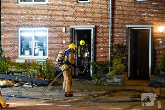 Uitslaande brand in slaapkamer