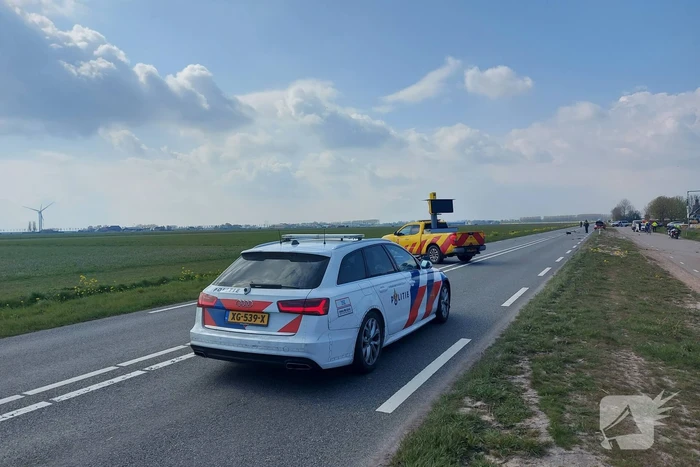 Persoon zwaargewond bij frontale aanrijding met vrachtwagen