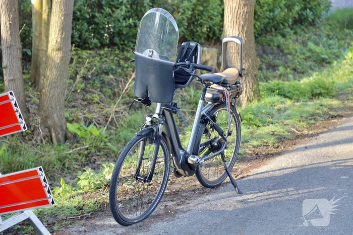 Fietsers botsen op elkaar