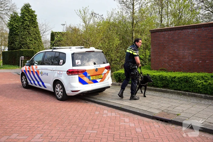 Dader steekincident meldt zich bij gemeentehuis