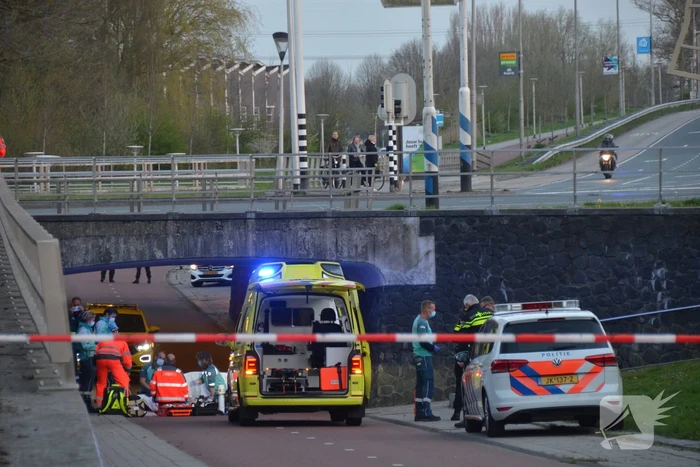 Traumahelikopter landt voor incident in fietstunnel