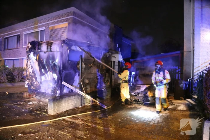 Camper verwoest na aangestoken brand