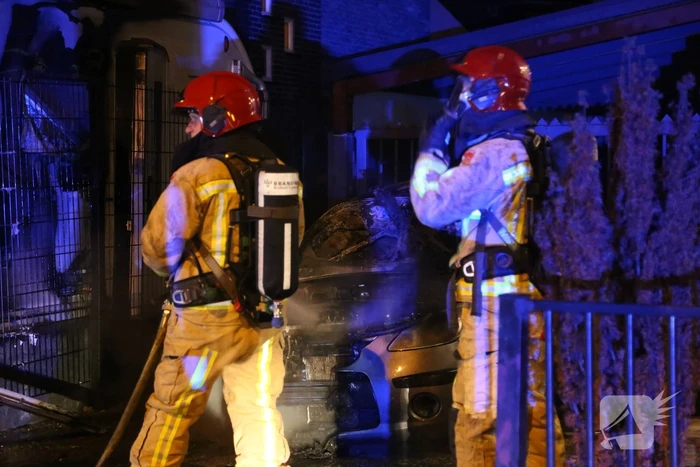 Camper verwoest na aangestoken brand