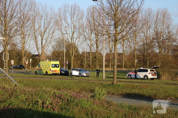Schade na aanrijding tussen twee personenauto's