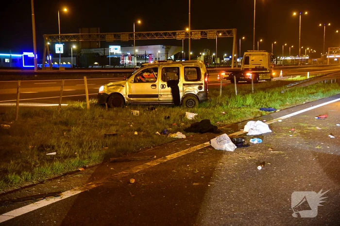 Twee gewonden achtergelaten na ernstig ongeval