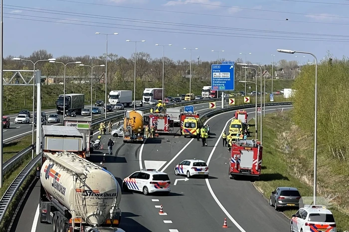 Zeer ernstig verkeersongeval op snelweg