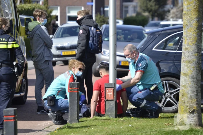 Twee scooterrijders betrokken bij ongeval