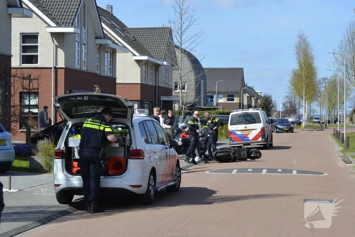 Twee scooterrijders betrokken bij ongeval