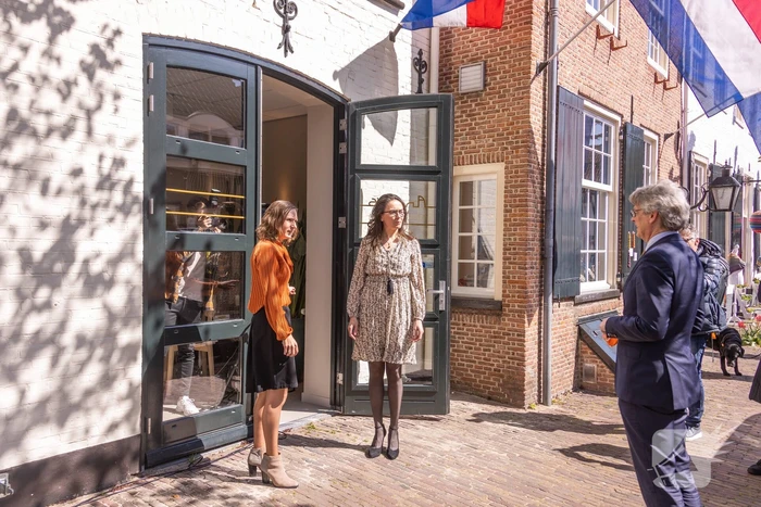 Anna's Smaakatelier van Heel Holland Bakt-winnares Anna Yilmaz officieel geopend