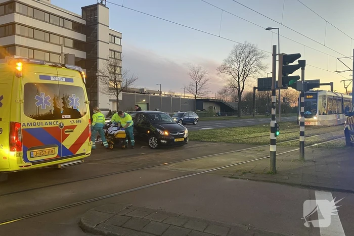 Tramverkeer tijdelijk plat door incident naast spoor