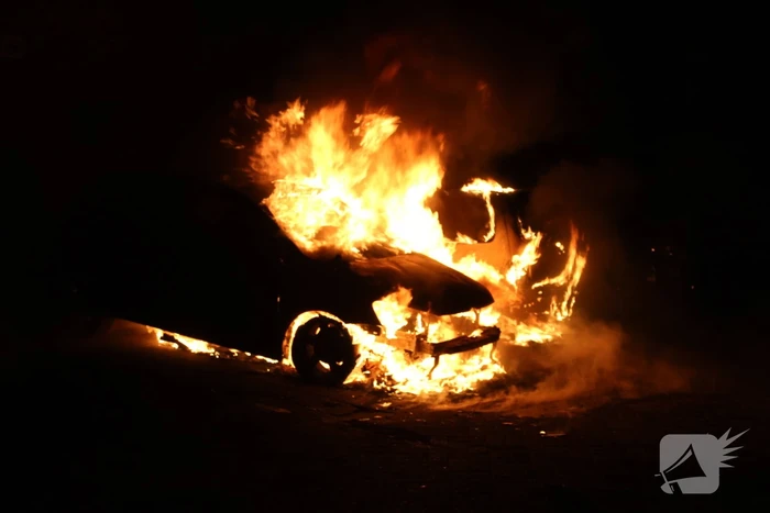 Gewonde bij brand in meerdere voertuigen