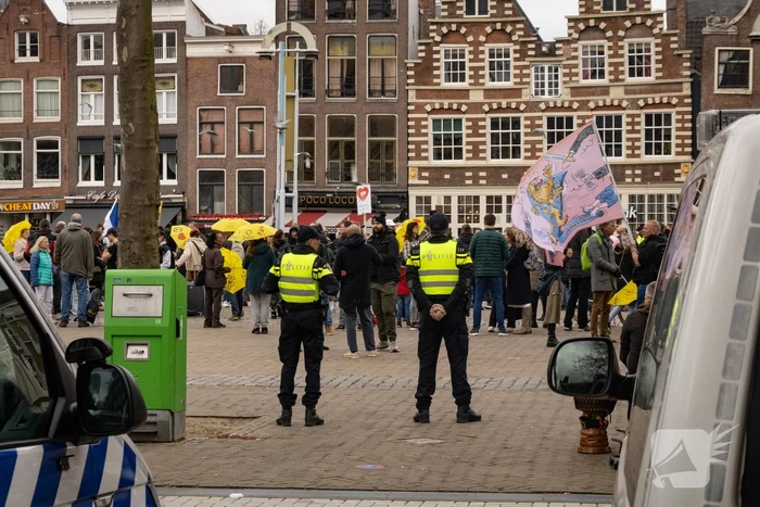 Museumplein gesloten, koffiedrinken verplaatst
