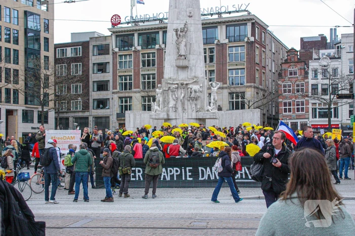 Museumplein gesloten, koffiedrinken verplaatst