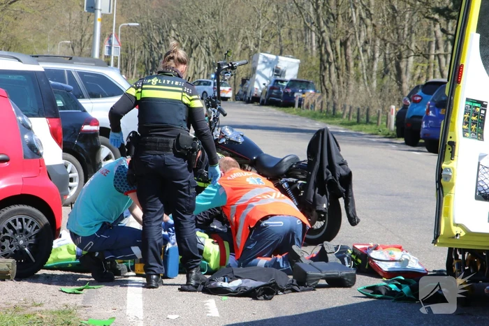 Motorrijder gewond na ongeval met personenauto