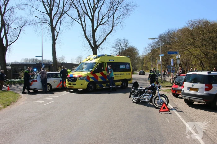 Motorrijder gewond na ongeval met personenauto