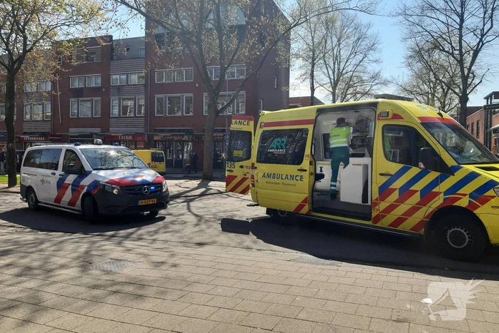 Wandelaar aangereden door personenauto