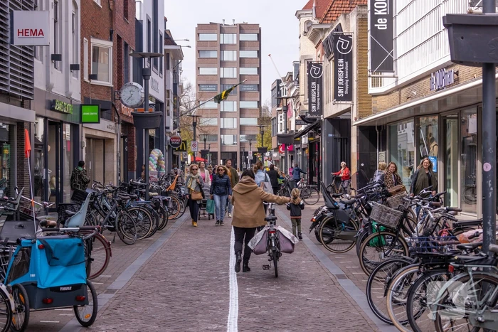 Versoepeling coronamaatregelen: winkels en terrassen open
