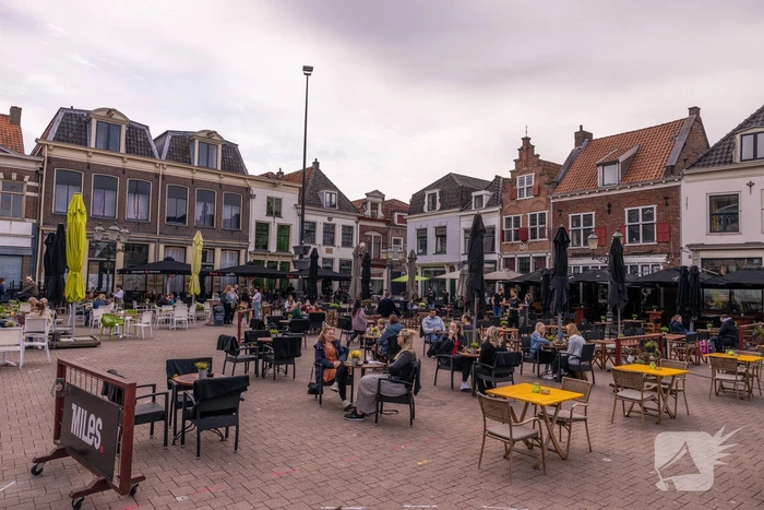 Versoepeling coronamaatregelen: winkels en terrassen open