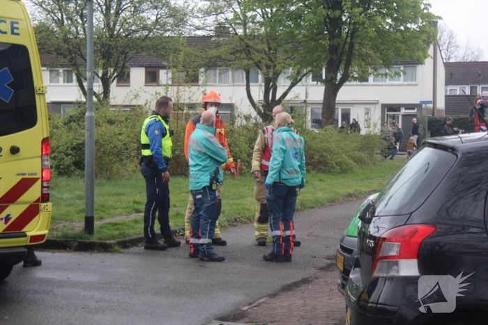 Persoon wordt beroerd bij ontsmetting van flatwoning overleden man