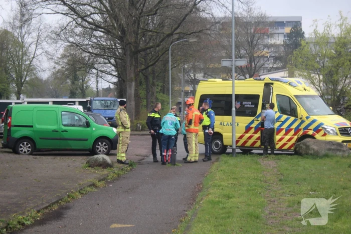Persoon wordt beroerd bij ontsmetting van flatwoning overleden man
