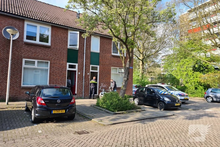 Overleden persoon aangetroffen in woning