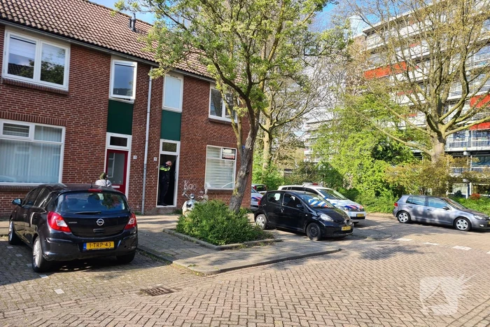 Overleden persoon aangetroffen in woning